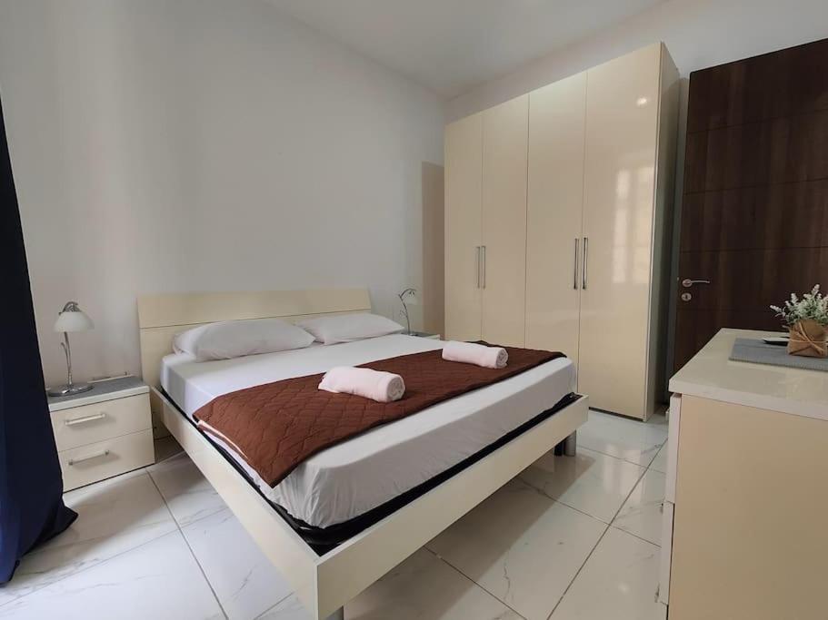 Апартаменты 1 Bedroom In Sliema, Malta Слима